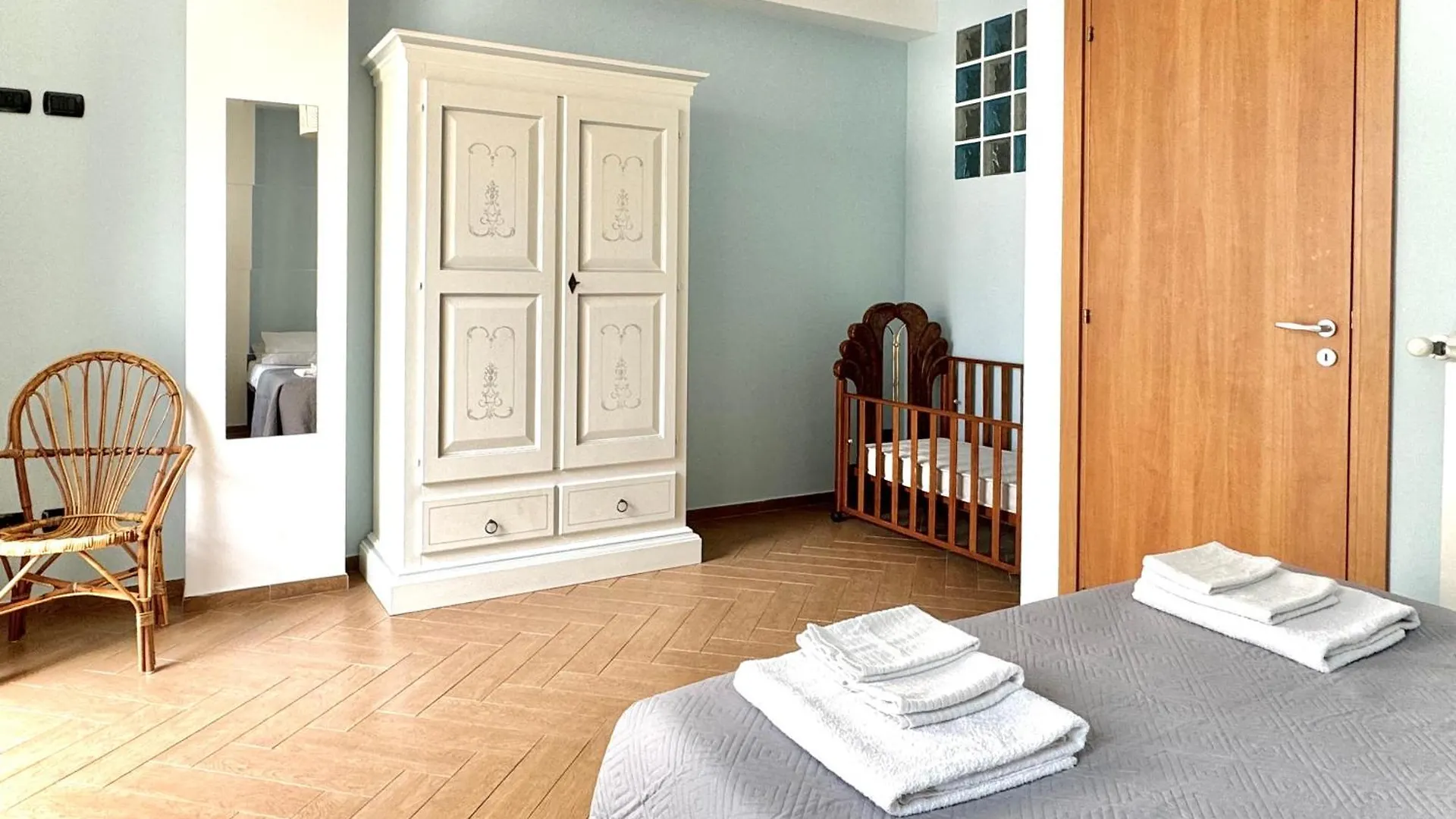 Maremare Apartments Giardini Naxos