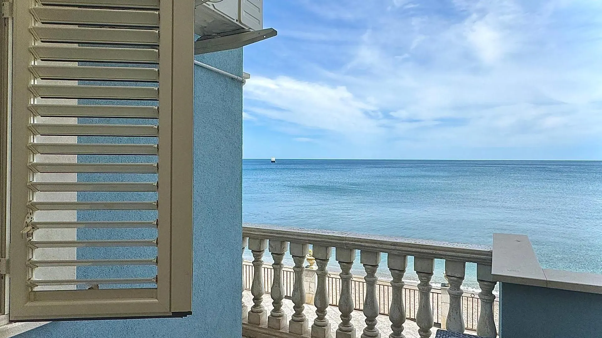 Maremare Apartments Giardini Naxos